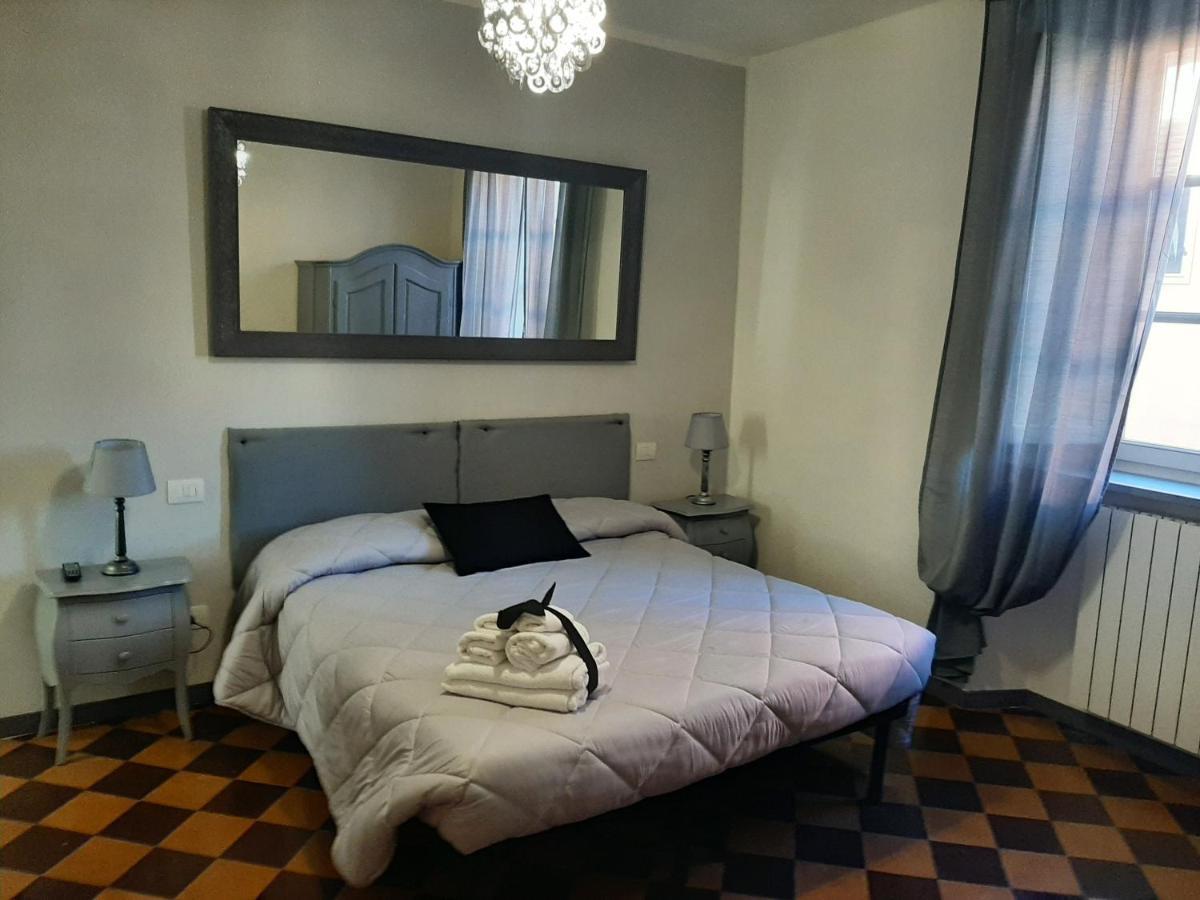 B&B Principe Calaf 3 Лука Екстериор снимка