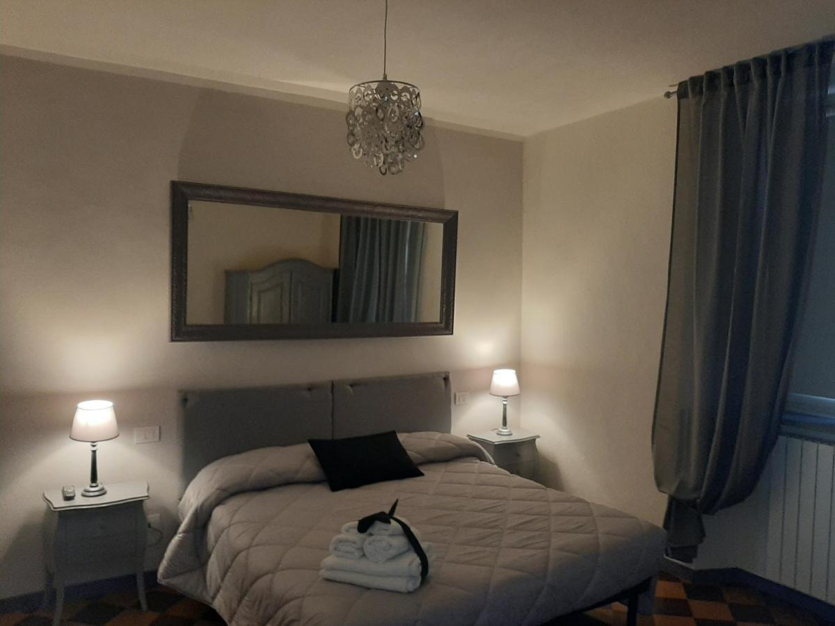 B&B Principe Calaf 3 Лука Екстериор снимка