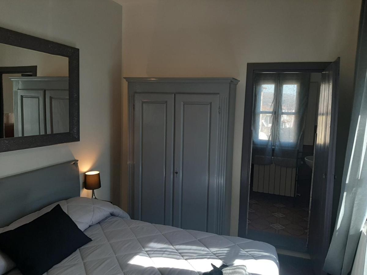 B&B Principe Calaf 3 Лука Екстериор снимка