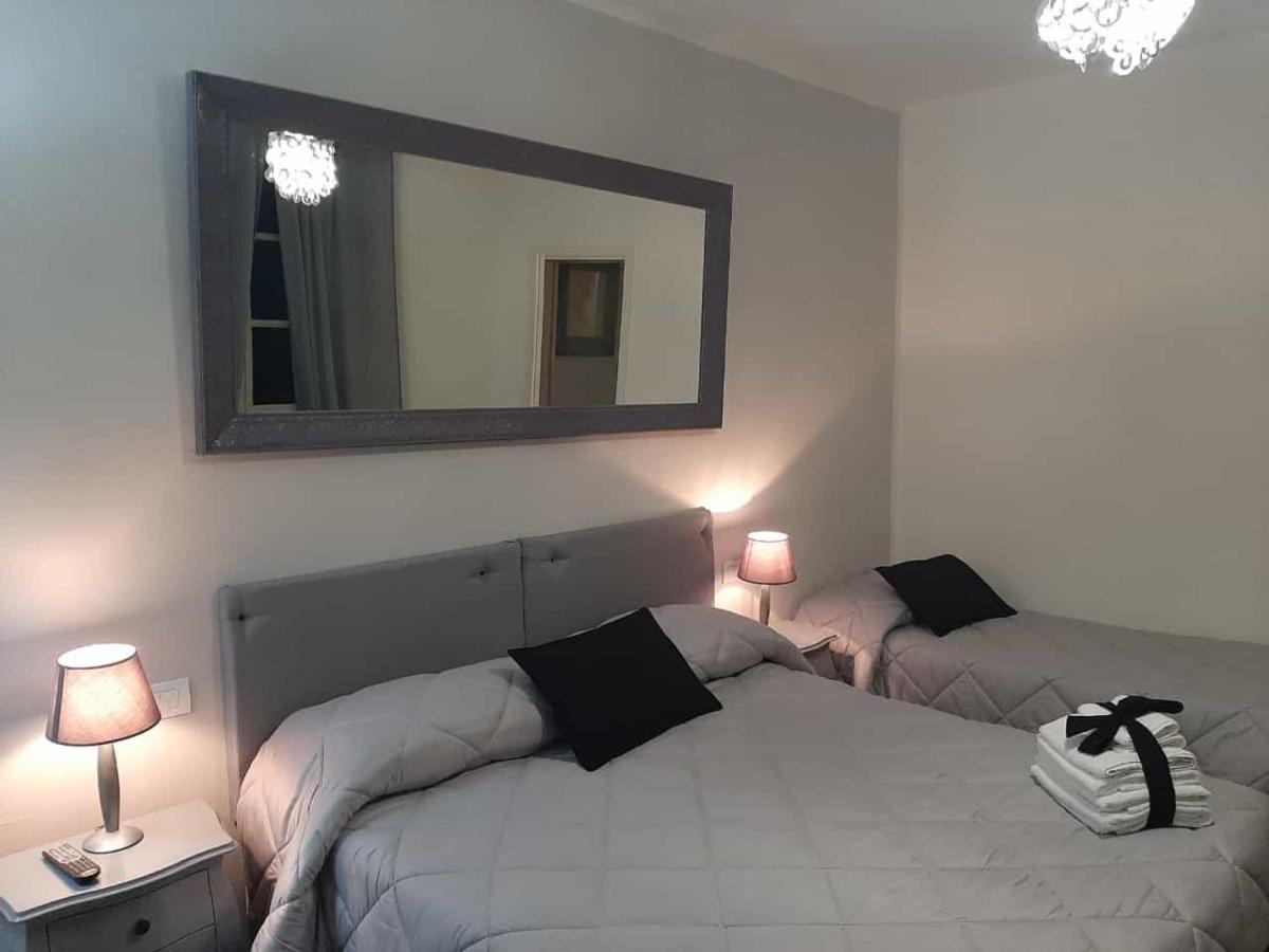 B&B Principe Calaf 3 Лука Екстериор снимка