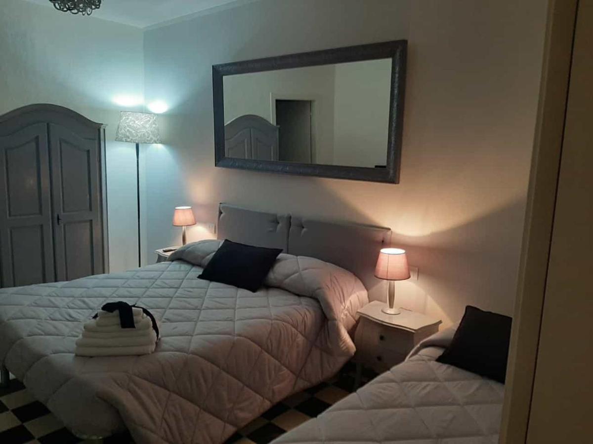 B&B Principe Calaf 3 Лука Екстериор снимка