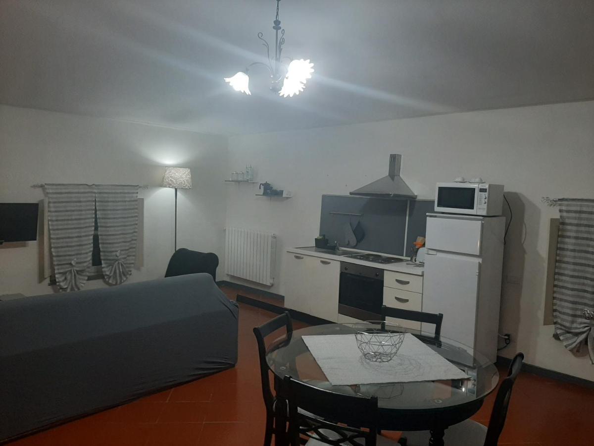 B&B Principe Calaf 3 Лука Екстериор снимка