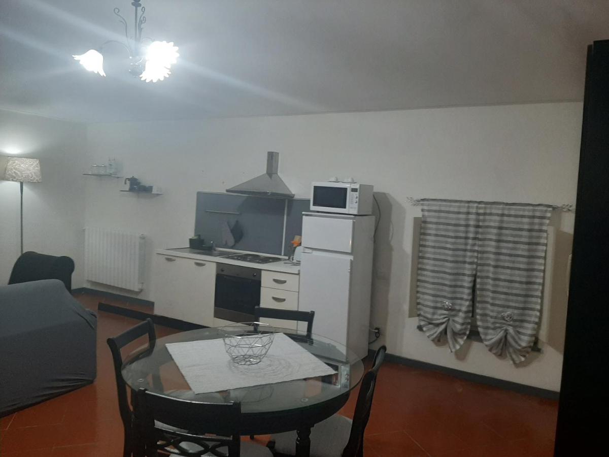B&B Principe Calaf 3 Лука Екстериор снимка