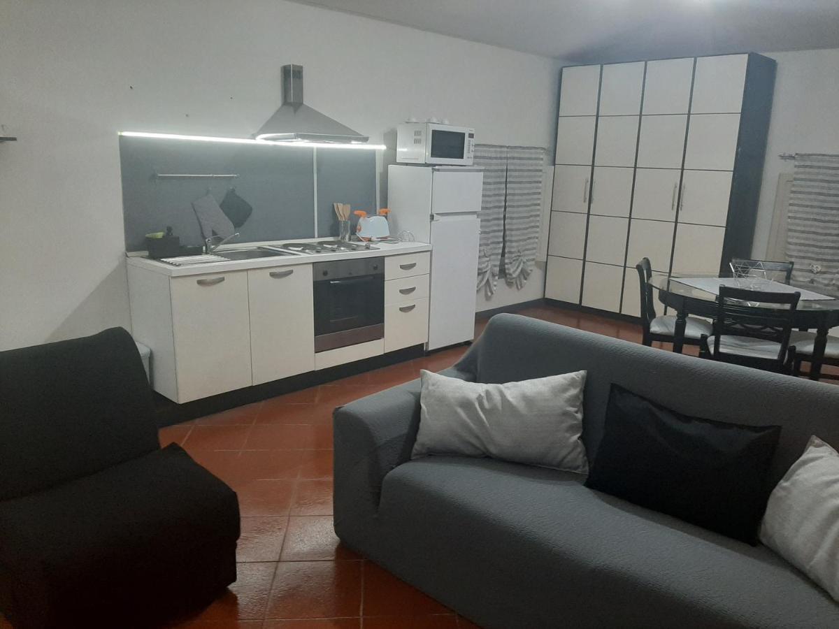 B&B Principe Calaf 3 Лука Екстериор снимка